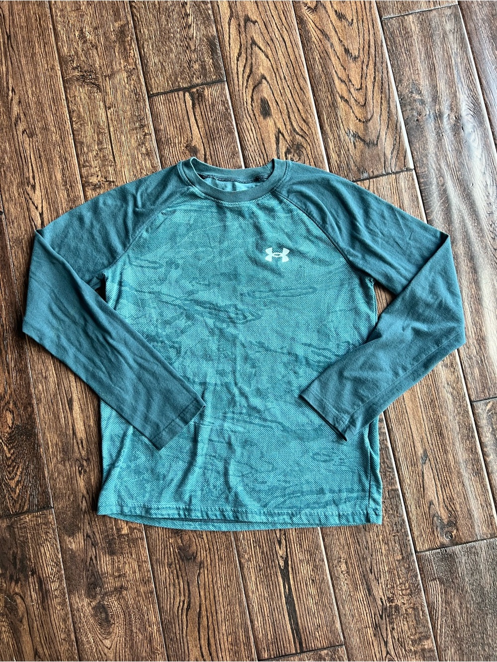 Boys Under Armour Long Sleeve Top